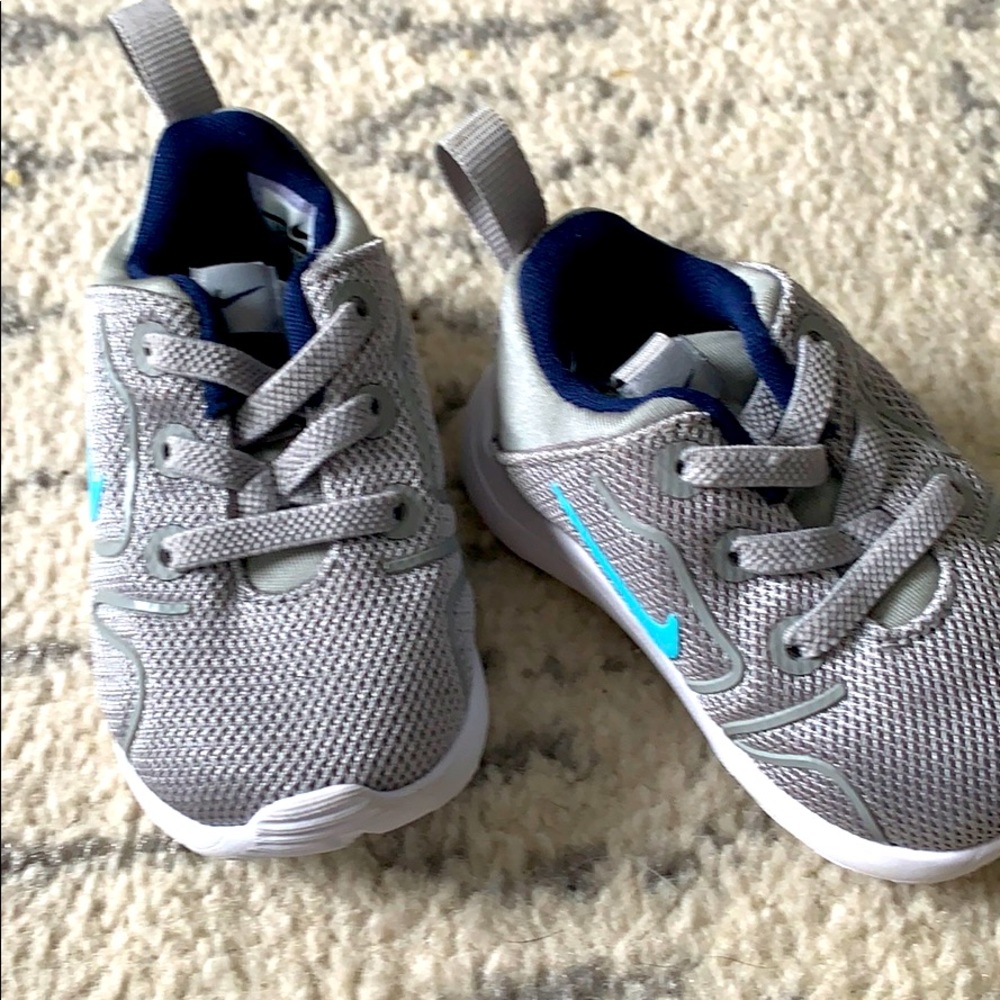 Baby boy’s Nike sneakers size 3C
